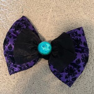 Madame Leota Hair Bow